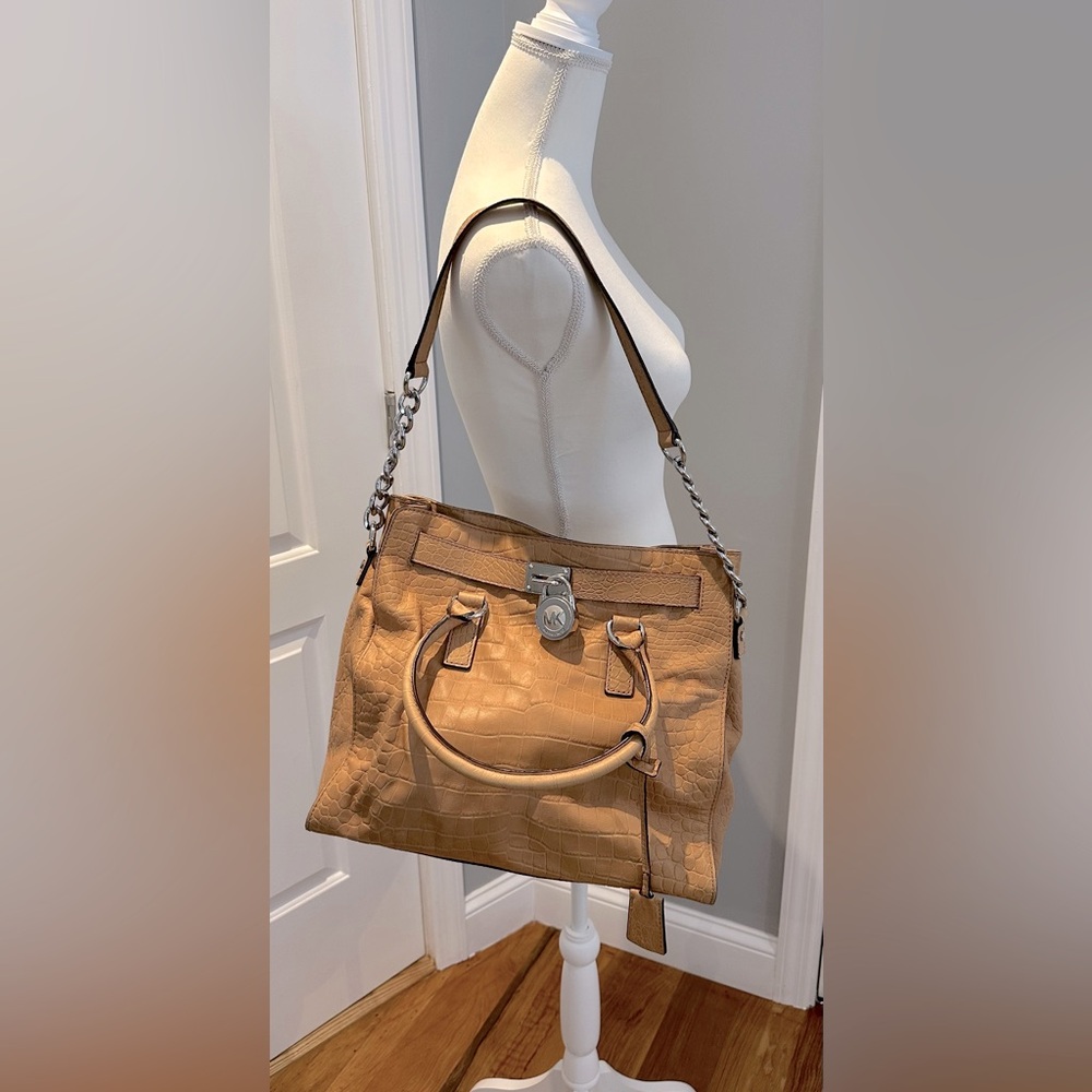 Michael Kors Large Hamilton Handbag EUC